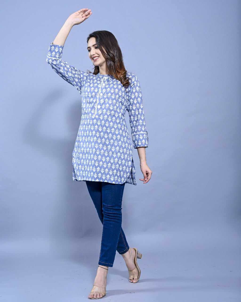 Aadviik Fashions Blue and White Printed Cotton Kurti