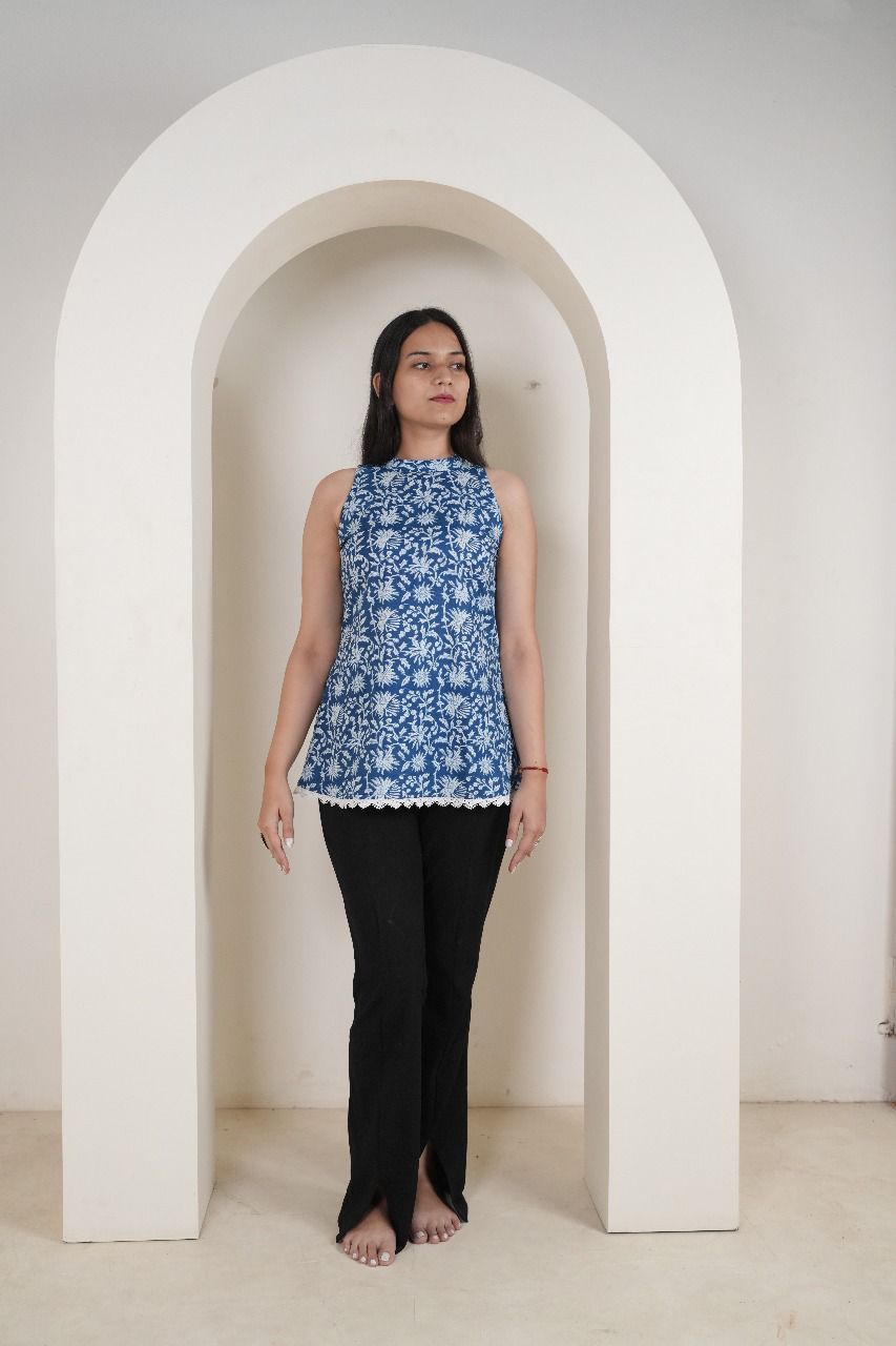 Floral & Geometric Print Sleeveless Kurti