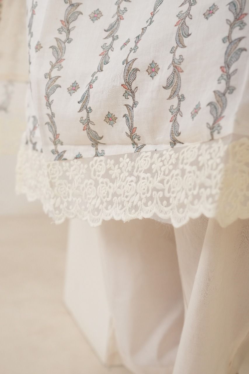 Monochrome Printed Tunic Set