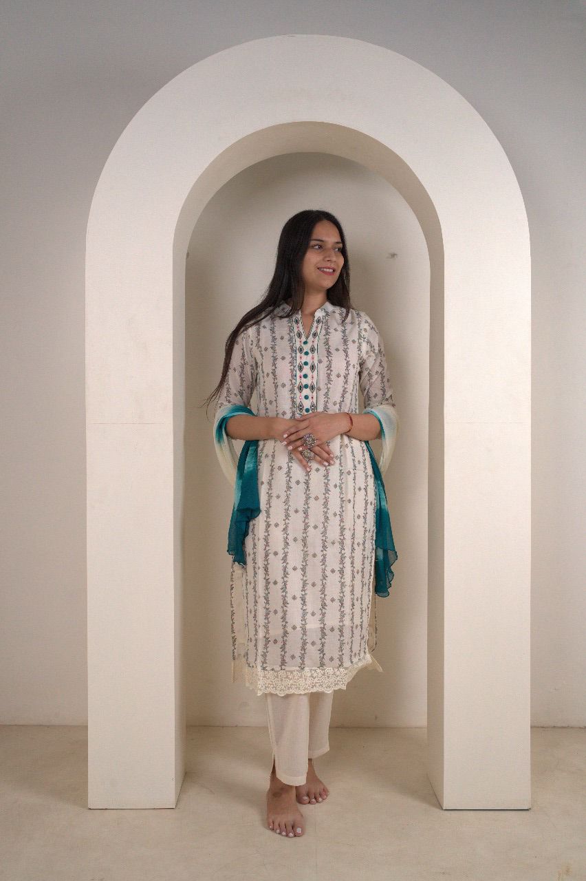 Monochrome Printed Tunic Set