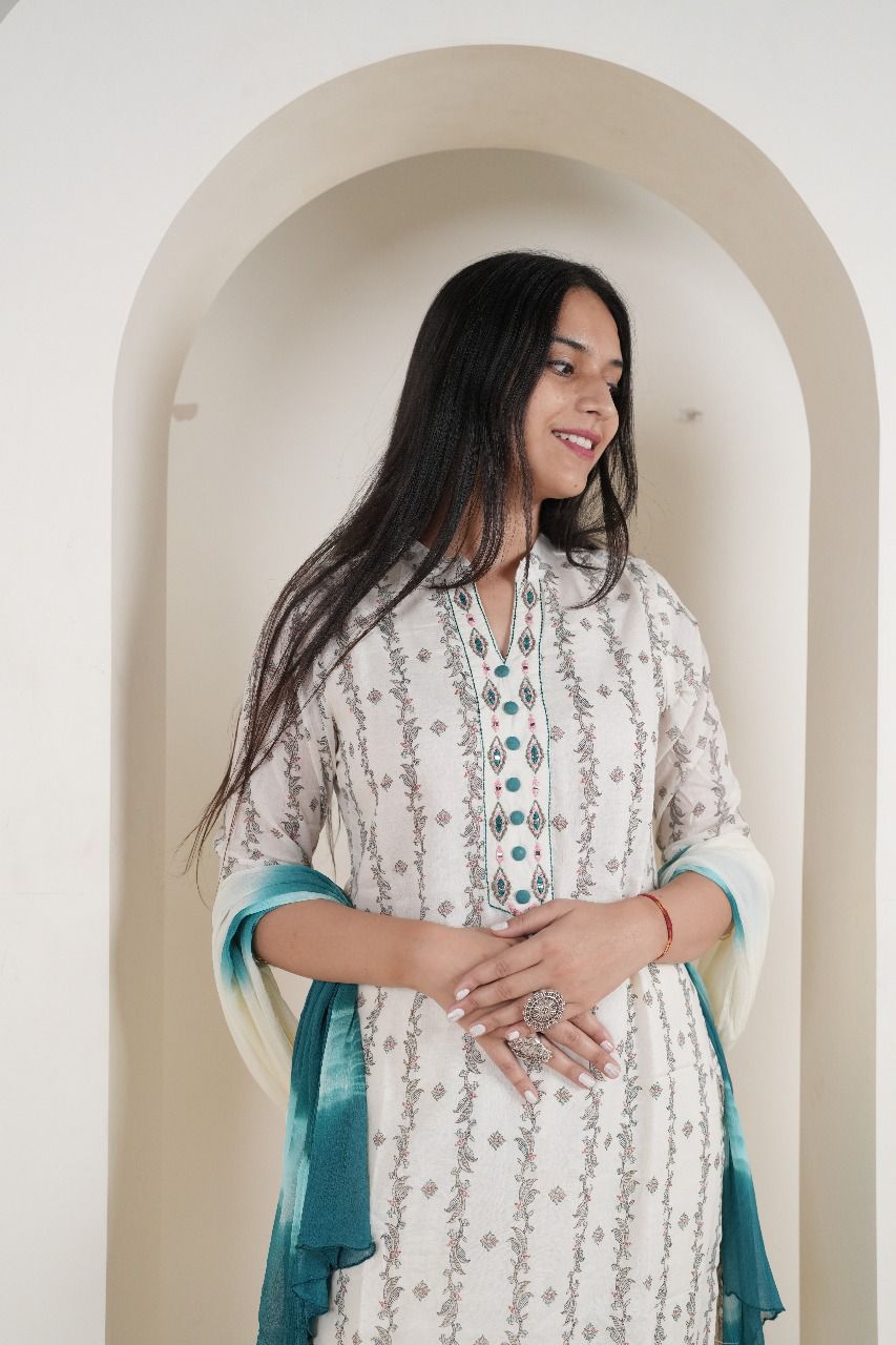 Monochrome Printed Tunic Set