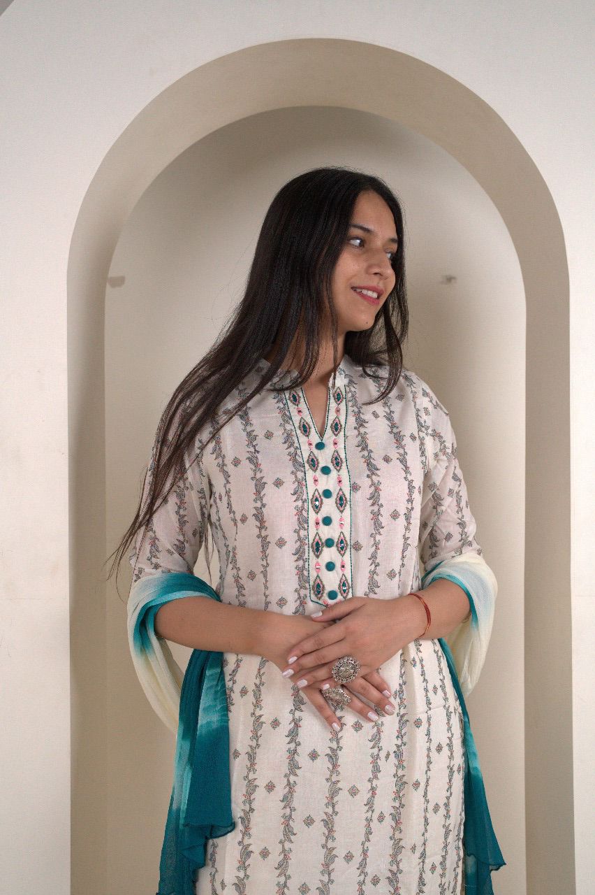 Monochrome Printed Tunic Set