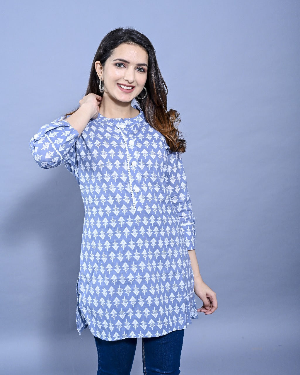 Aadviik Fashions Blue and White Printed Cotton Kurti